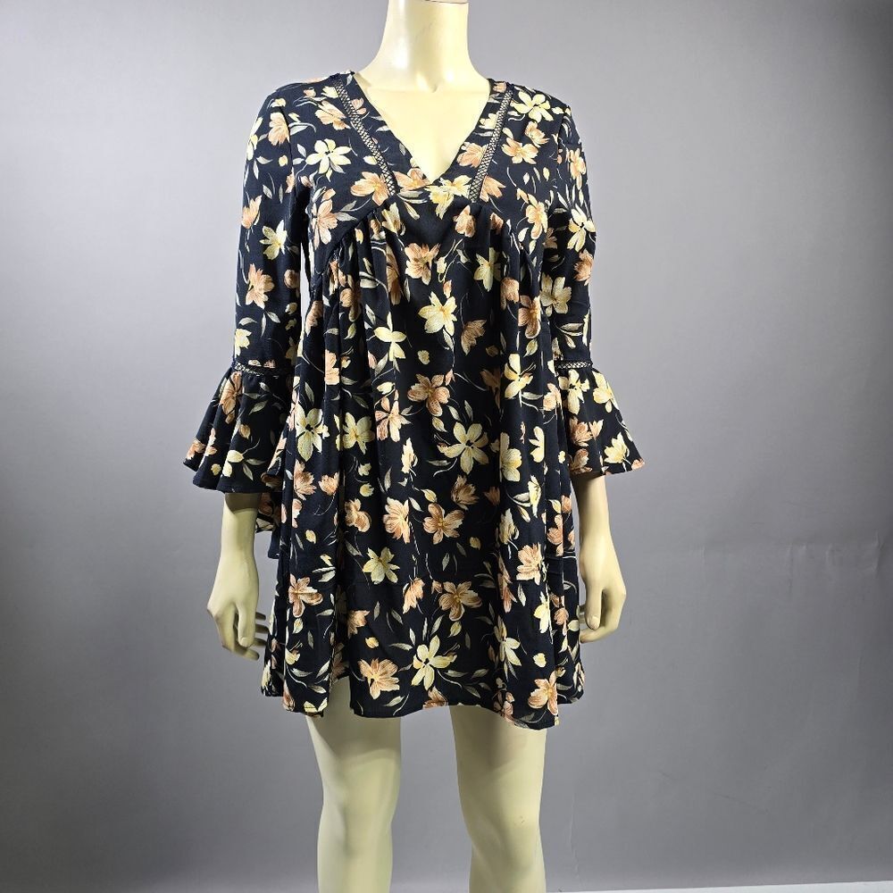 Vanilla Bay Floral V-Neck Dress